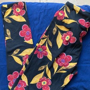 4 for $20! Tween Girls Size Lularoe Leggings